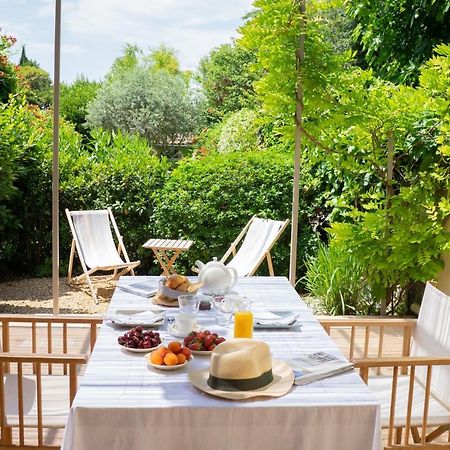 Les Canisses, Magnifique Appartement Avec Terrasse Au Coeur D'Uzès Exterior foto
